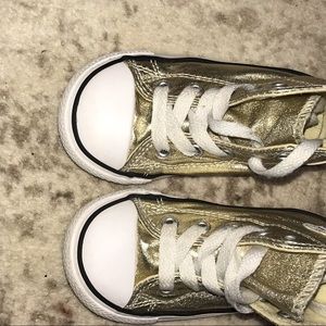 Converse toddler size 6